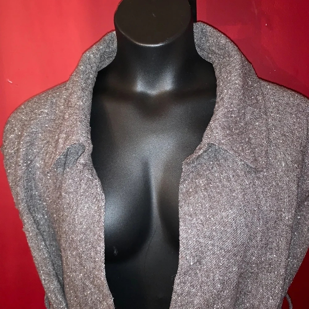 Poppy Garden Tweed Jacket in Size 10 - Picture 4 of 6